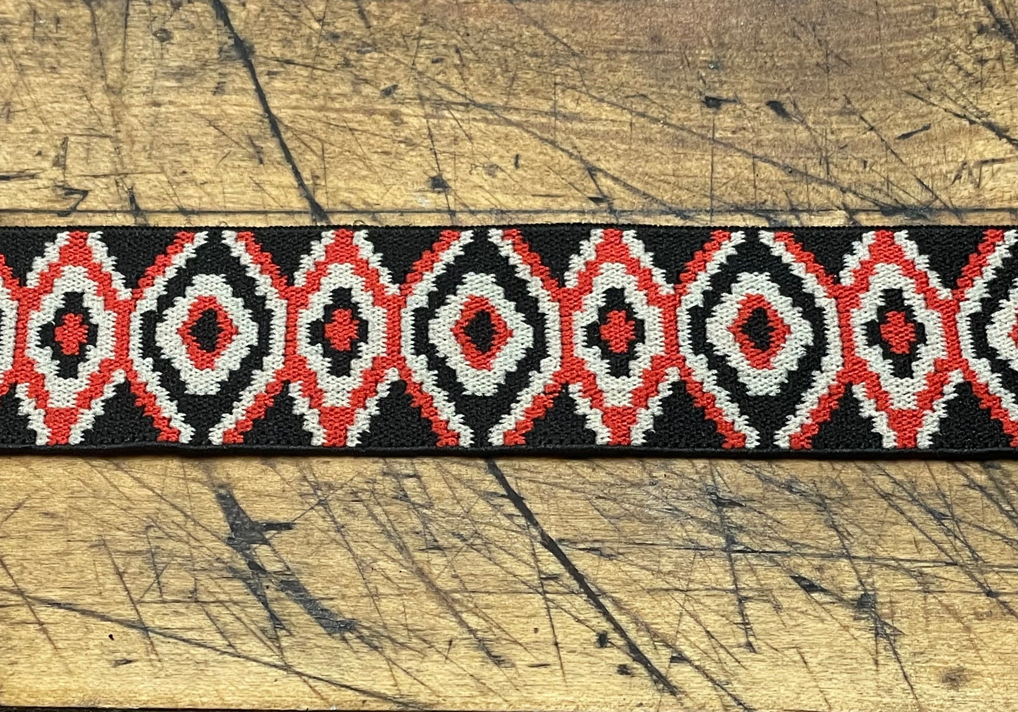 G Strap Designs - Welding Hood Replacement Strap Mini Color Black and Red Diamond